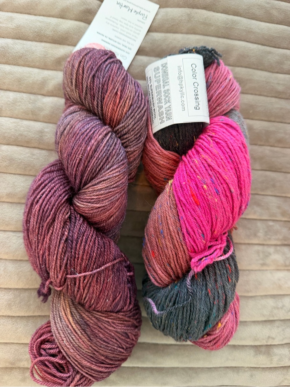 Colorful Pink Multi-Tone high end yarn - Hand-Dyed Yarn Effect